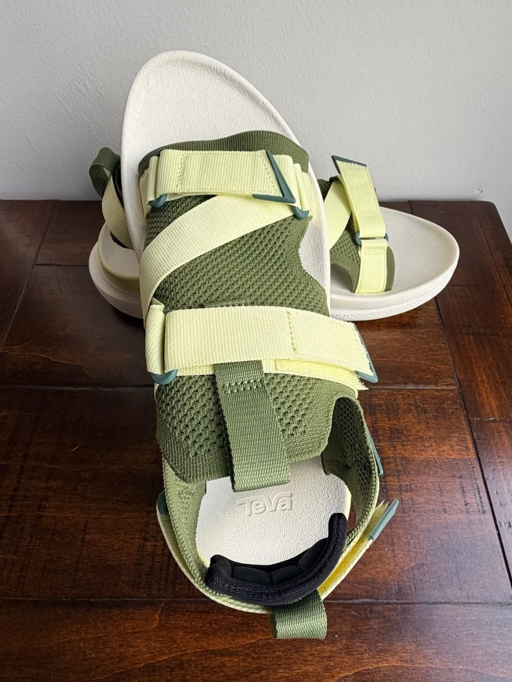 Teva Aventrail Hiking Sandals Pesto Green Mens Size 13 New FE1224L